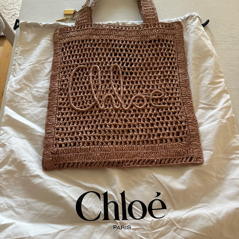Chloé Summer Banana Logo Detailed Tote Bag